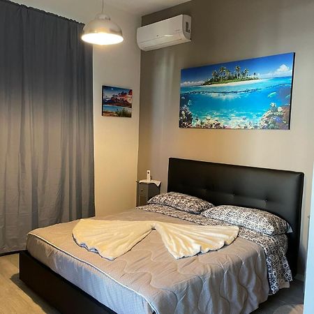 Dependance In Villa ริวาโรโลกานาเวเซ ภายนอก รูปภาพ